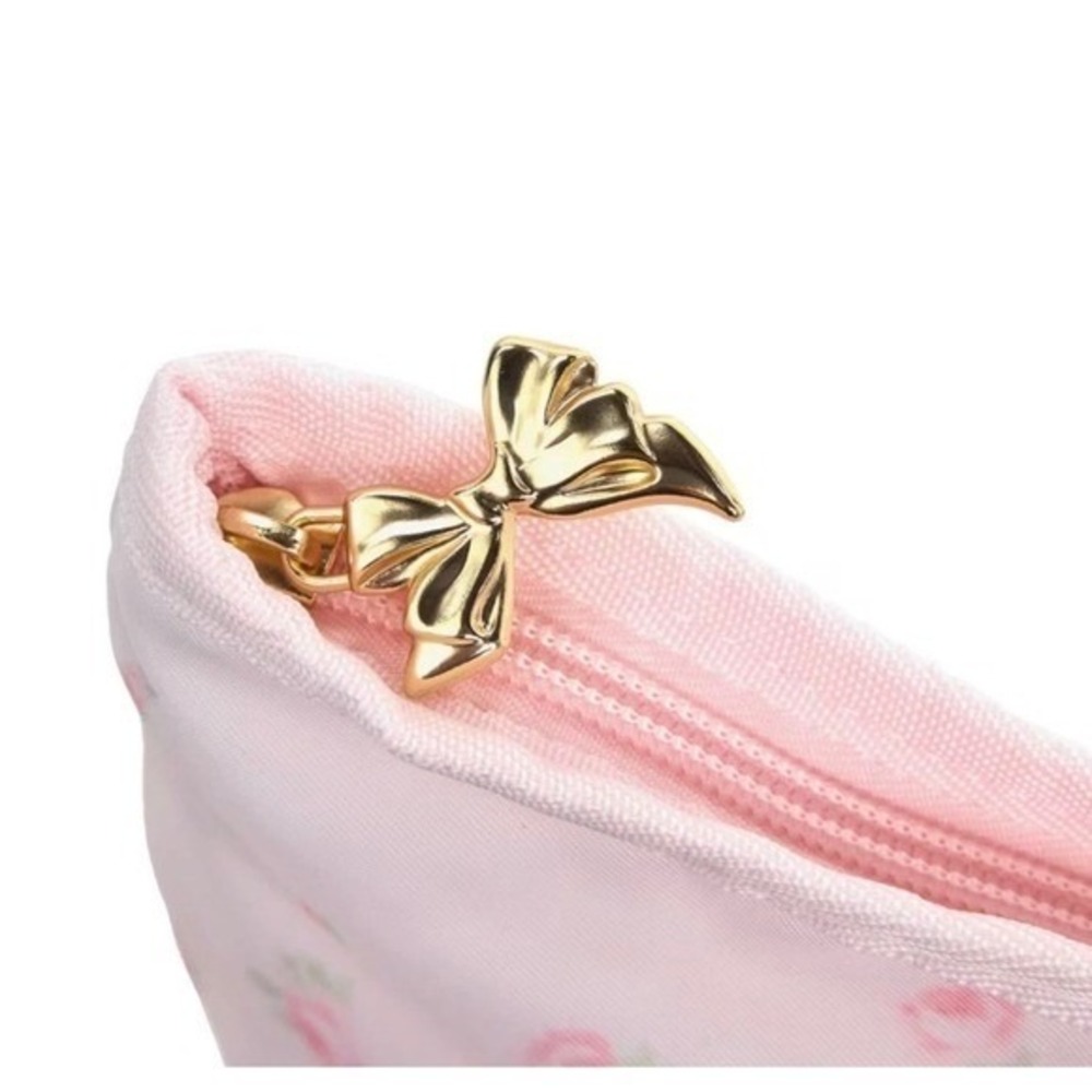 LoveShackFancy x Yoobi Pink Floral Quilted Tote Bag Laptop Sleeve Gold Bow Zip - Picture 4 of 6